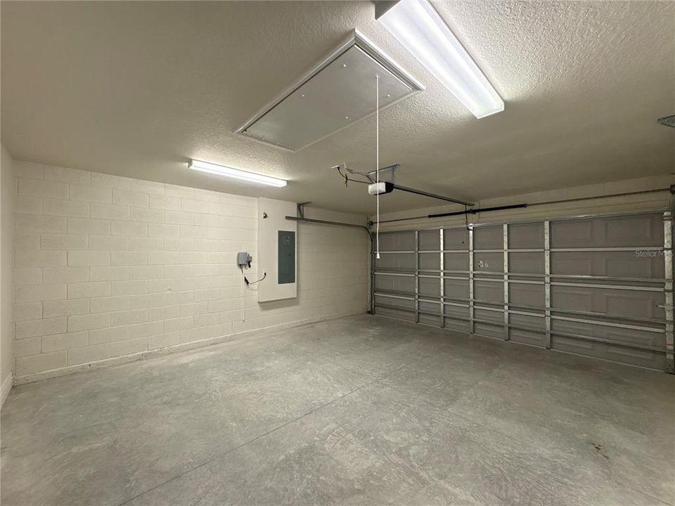 For Rent: $1,850 (3 beds, 2 baths, 1653 Square Feet)