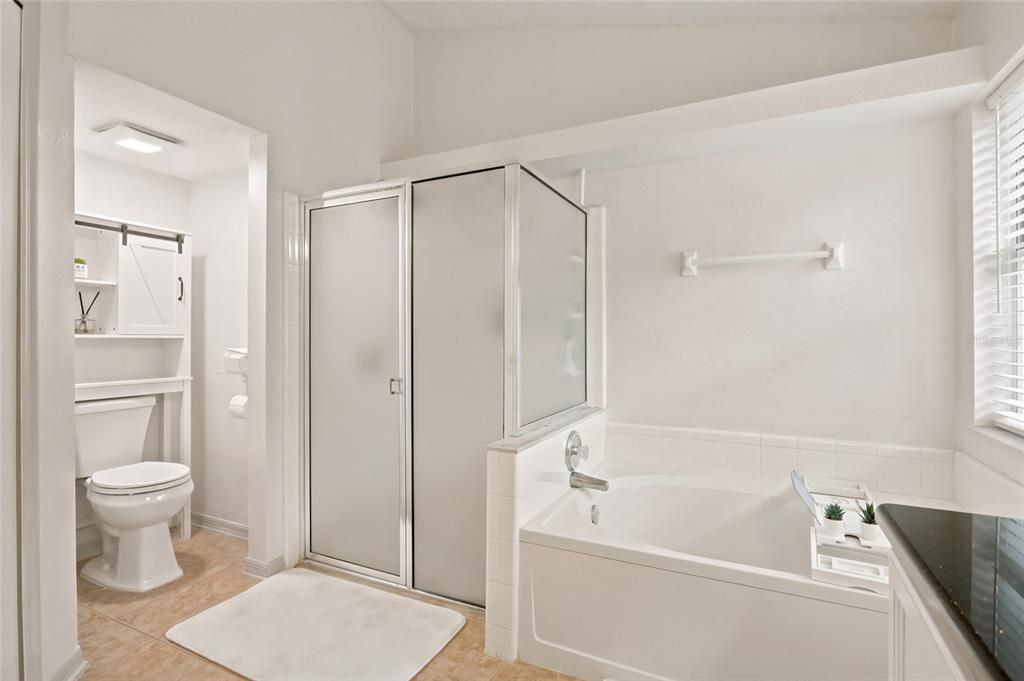 For Sale: $515,000 (3 beds, 2 baths, 1727 Square Feet)