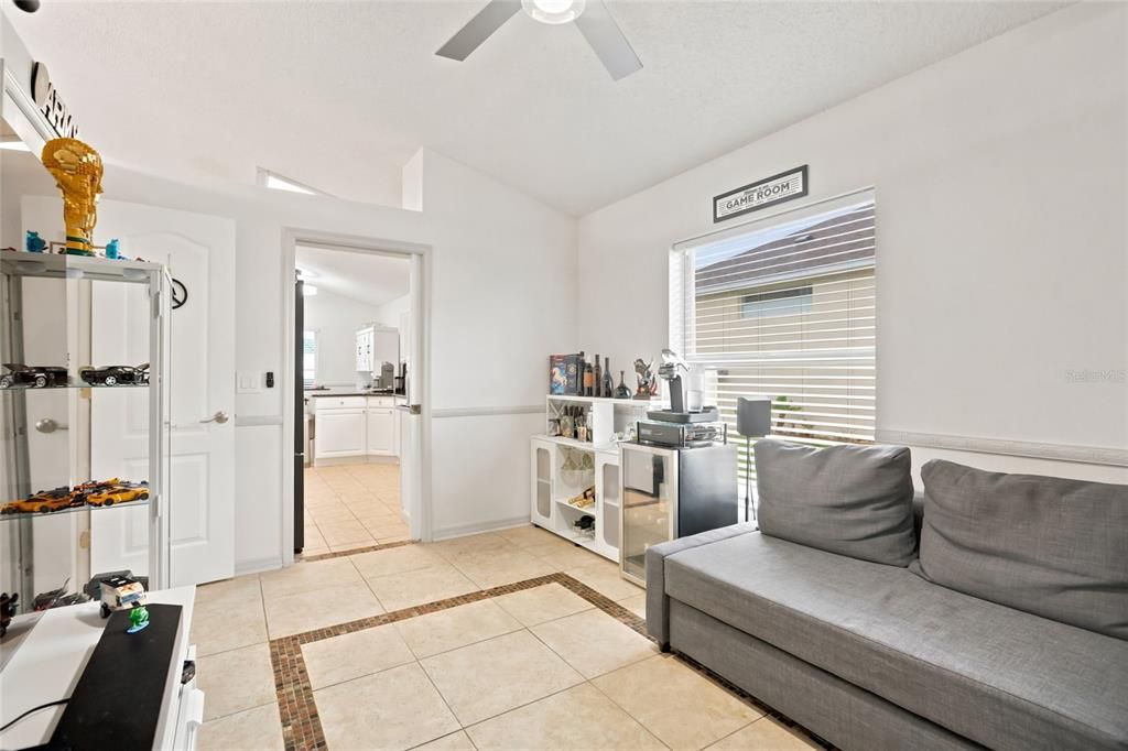 For Sale: $515,000 (3 beds, 2 baths, 1727 Square Feet)