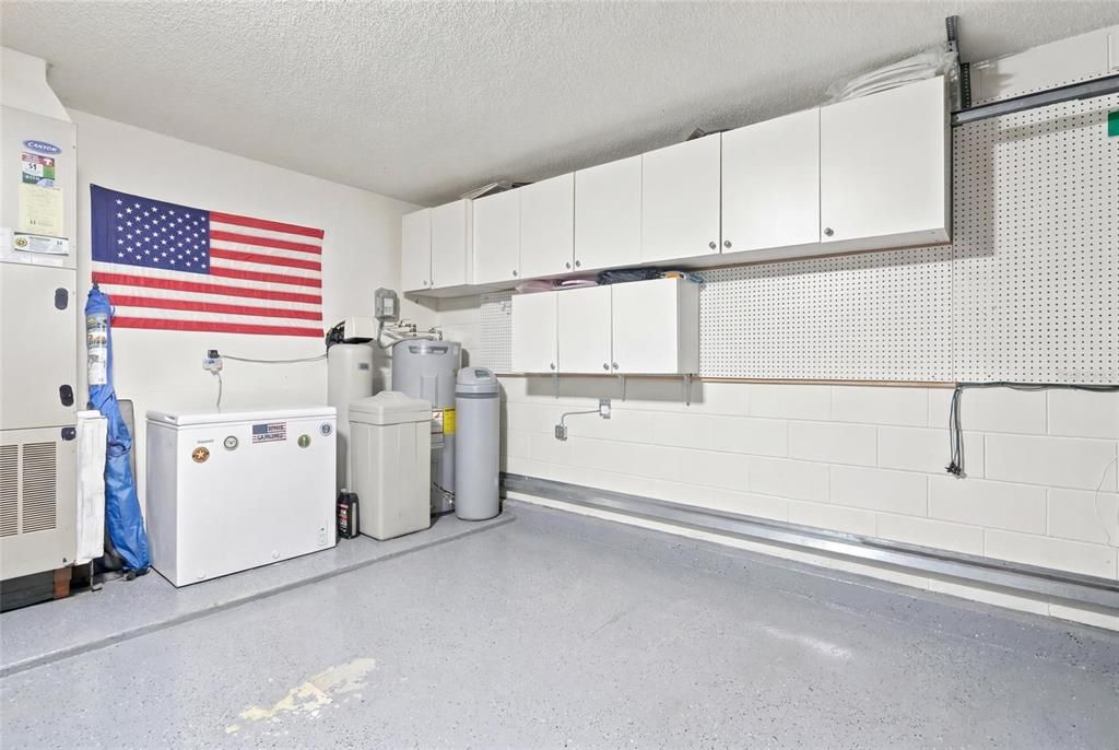 For Sale: $515,000 (3 beds, 2 baths, 1727 Square Feet)