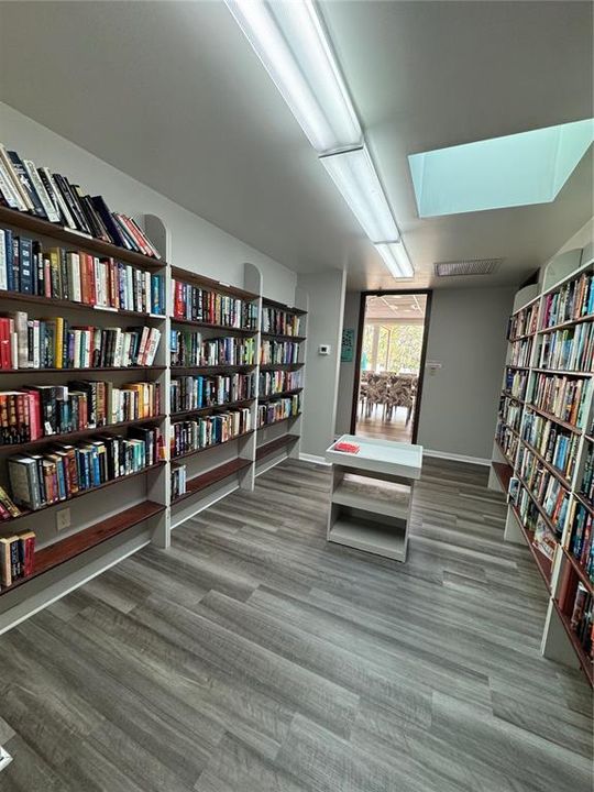 В аренду: $1,700 (2 спален, 2 ванн, 1256 Квадратных фут)