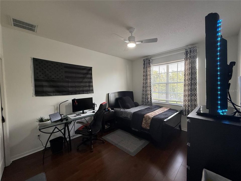 For Sale: $739,000 (5 beds, 3 baths, 3600 Square Feet)