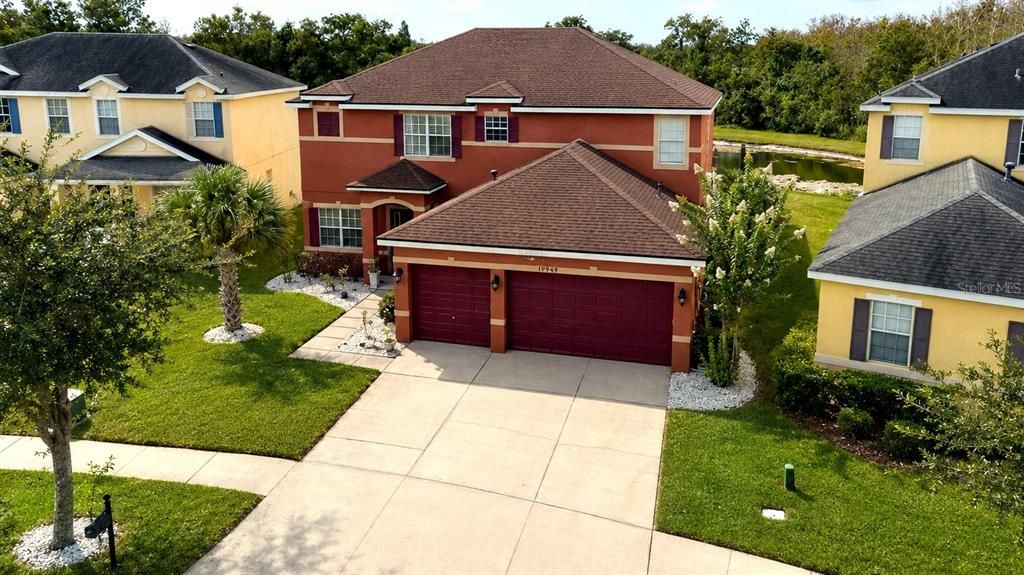 For Sale: $739,000 (5 beds, 3 baths, 3600 Square Feet)