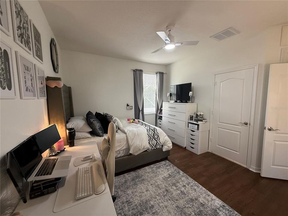 For Sale: $739,000 (5 beds, 3 baths, 3600 Square Feet)