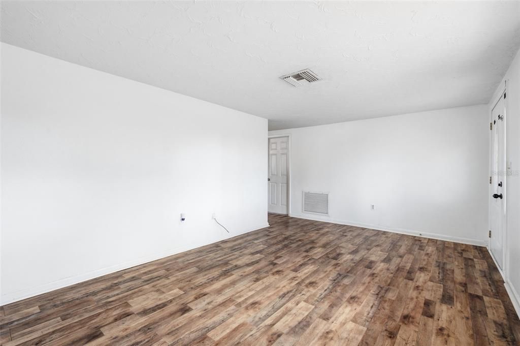En Venta: $250,000 (3 camas, 1 baños, 1008 Pies cuadrados)