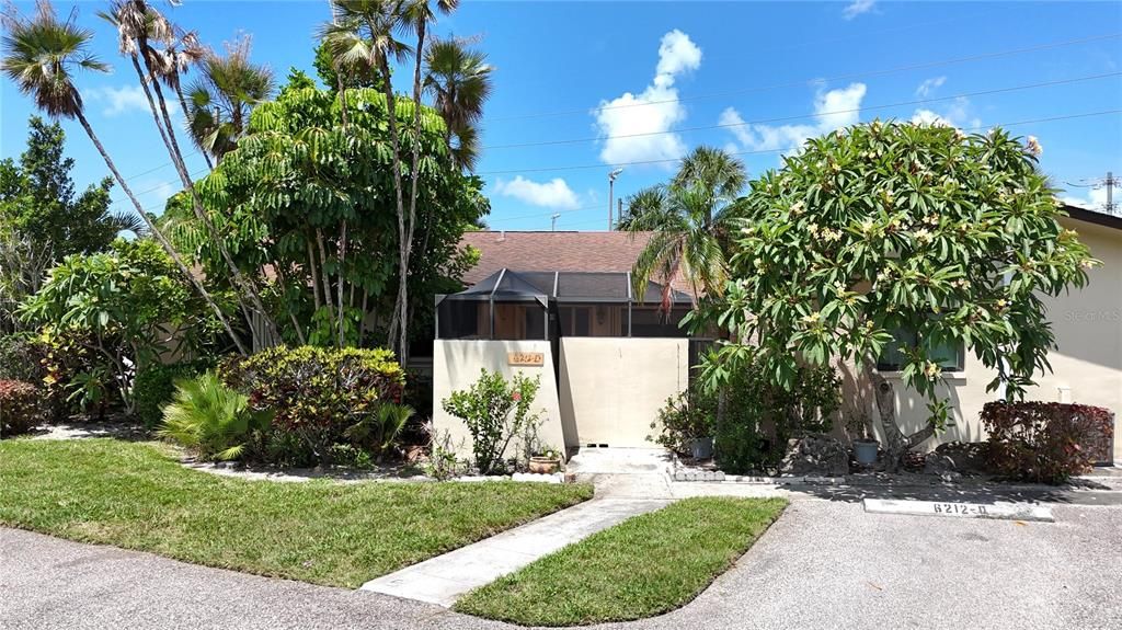 For Sale: $109,000 (3 beds, 1 baths, 897 Square Feet)