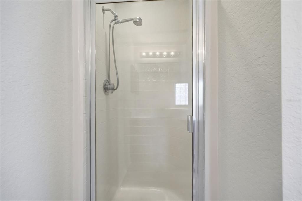 For Sale: $329,900 (3 beds, 2 baths, 1854 Square Feet)