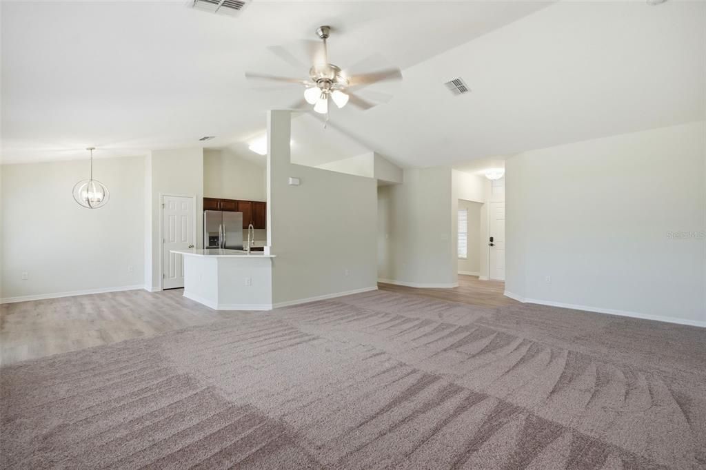 For Sale: $329,900 (3 beds, 2 baths, 1854 Square Feet)