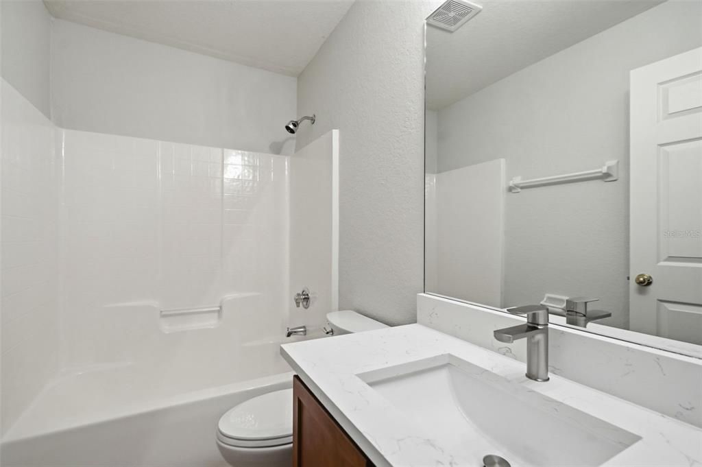 For Sale: $329,900 (3 beds, 2 baths, 1854 Square Feet)