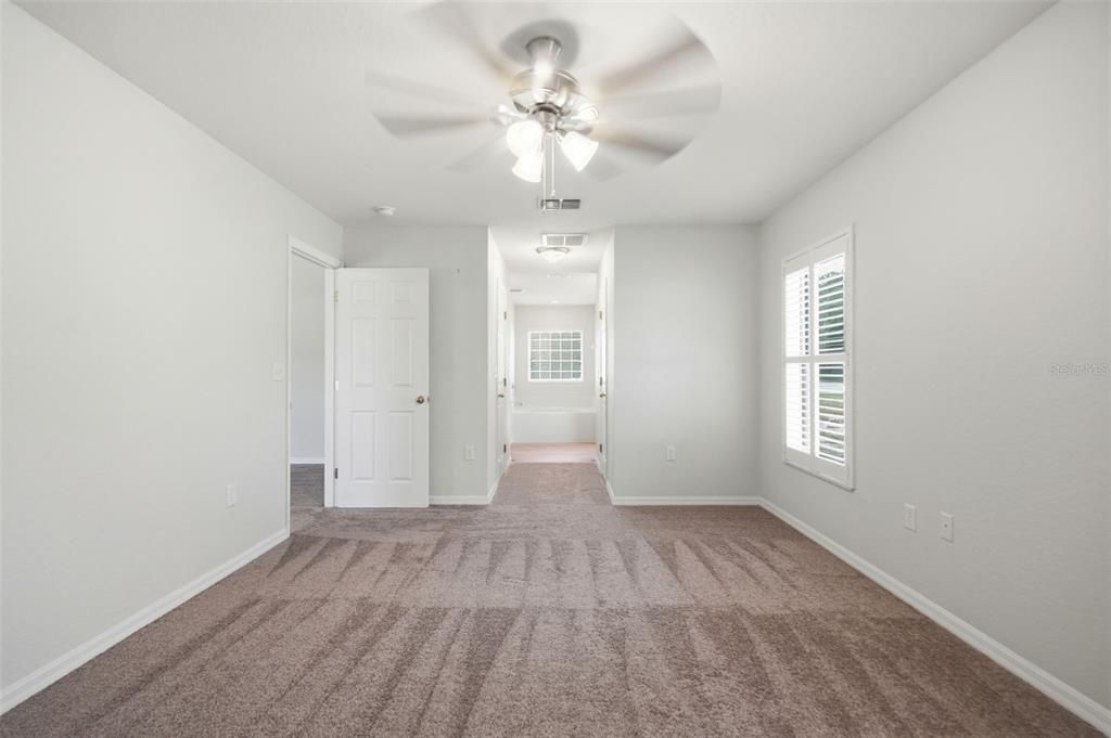 For Sale: $329,900 (3 beds, 2 baths, 1854 Square Feet)
