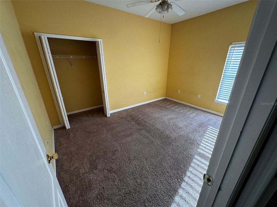 For Rent: $2,095 (3 beds, 2 baths, 1822 Square Feet)
