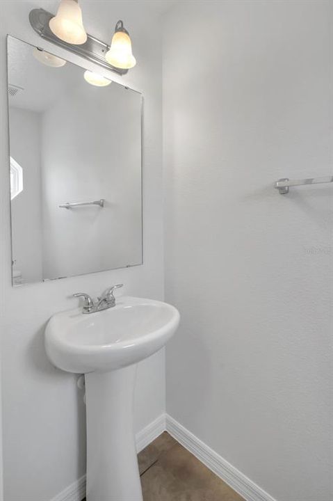 En Venta: $299,995 (3 camas, 2 baños, 1703 Pies cuadrados)