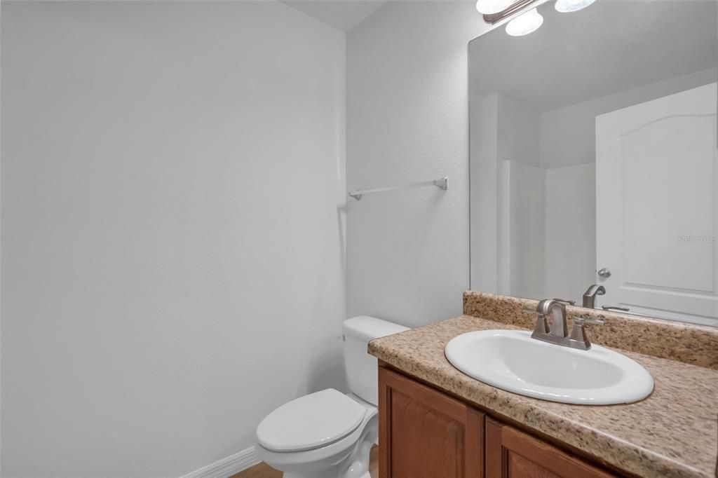 En Venta: $299,995 (3 camas, 2 baños, 1703 Pies cuadrados)
