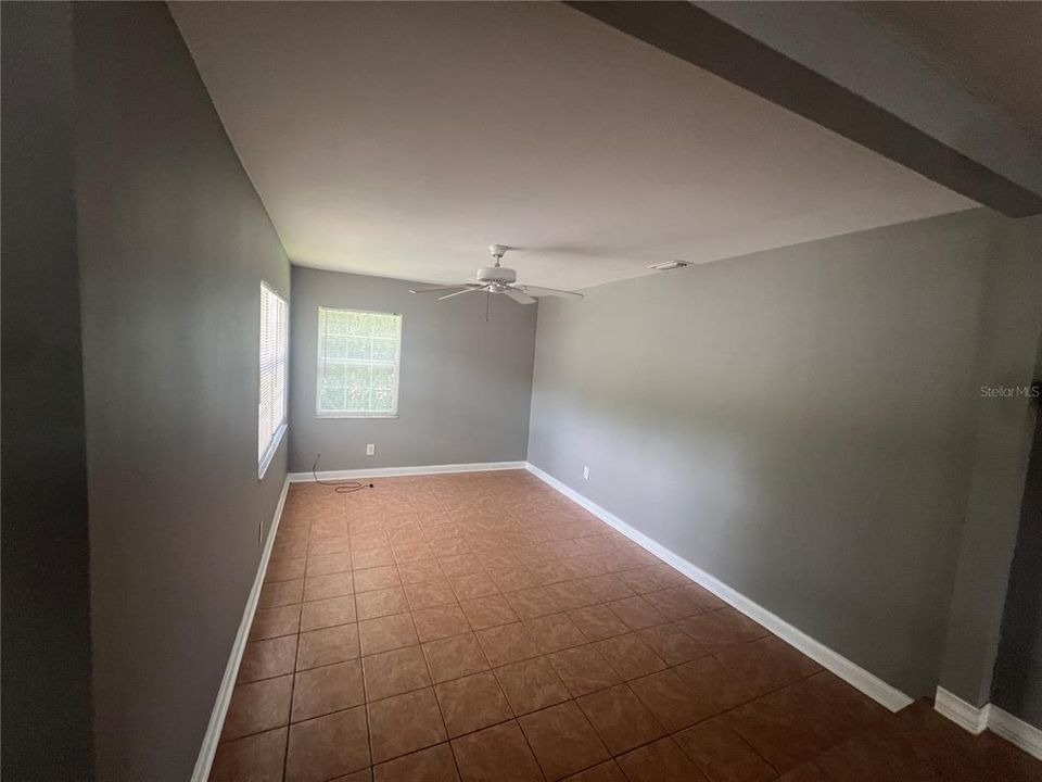 For Rent: $2,500 (2 beds, 1 baths, 1282 Square Feet)