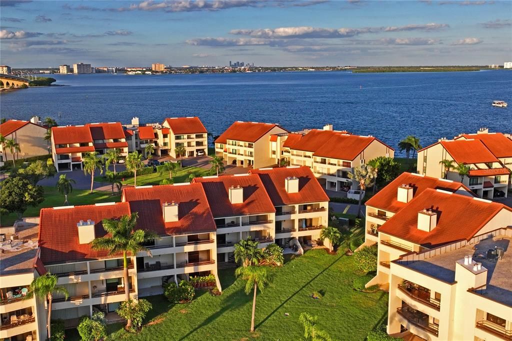 На продажу: $535,000 (3 спален, 3 ванн, 1500 Квадратных фут)