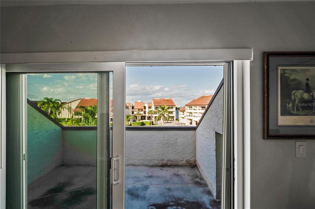 На продажу: $535,000 (3 спален, 3 ванн, 1500 Квадратных фут)