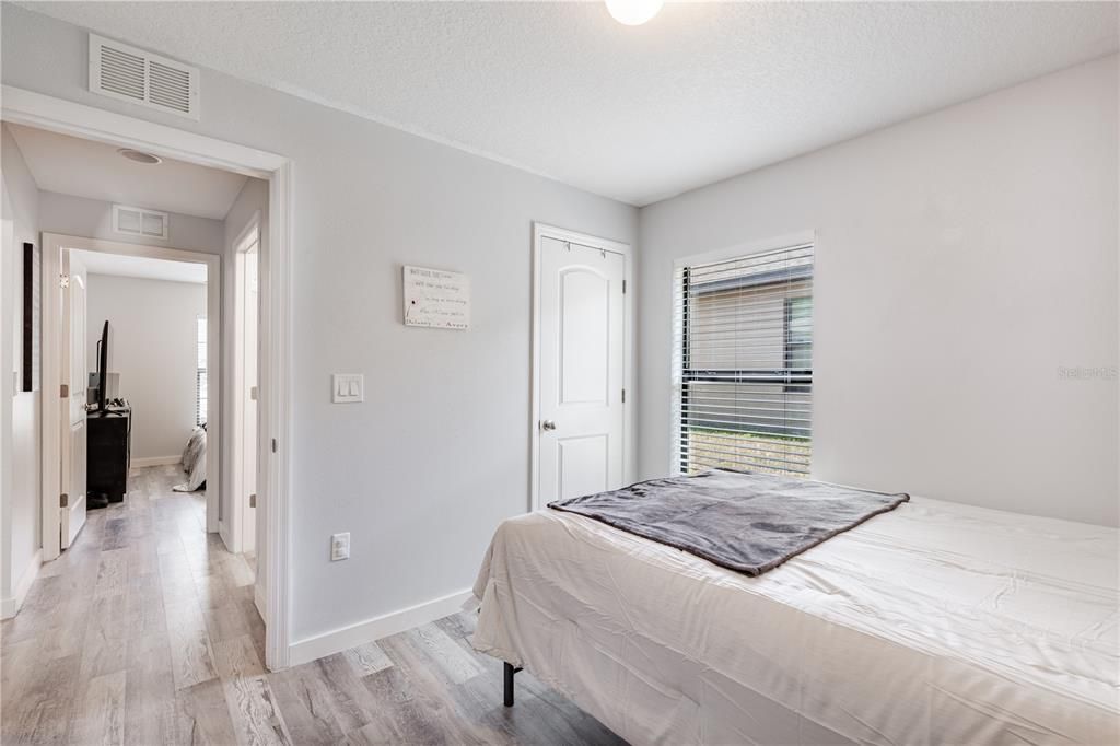 En Venta: $299,500 (3 camas, 2 baños, 1483 Pies cuadrados)