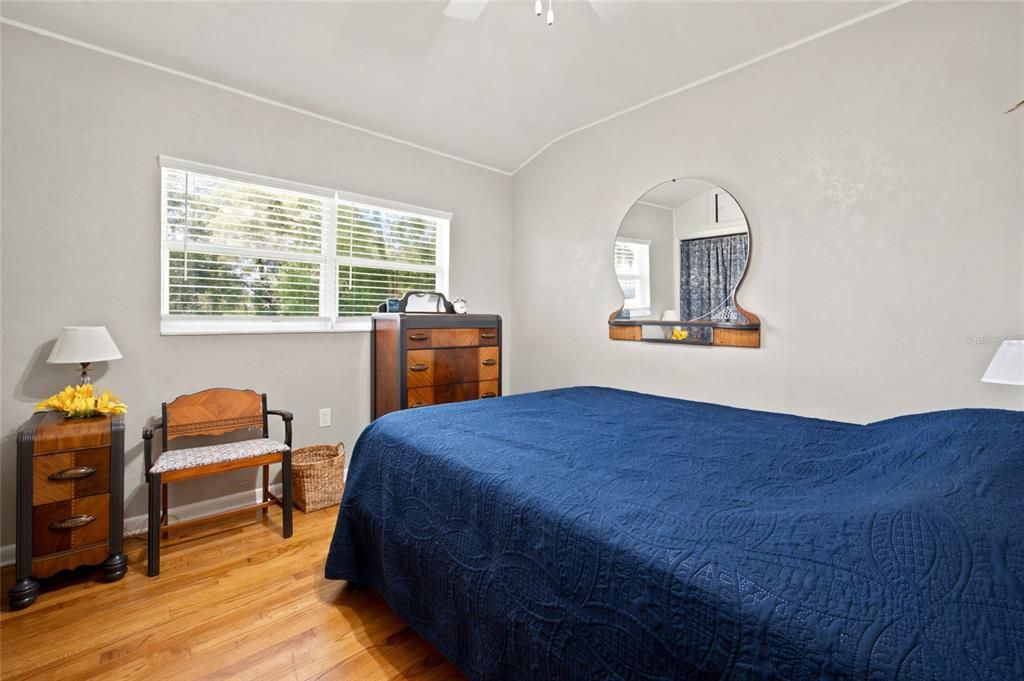 En Venta: $498,000 (4 camas, 3 baños, 2460 Pies cuadrados)