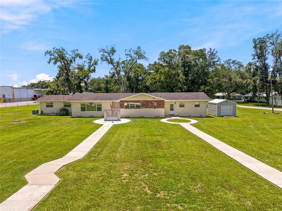 En Venta: $498,000 (4 camas, 3 baños, 2460 Pies cuadrados)