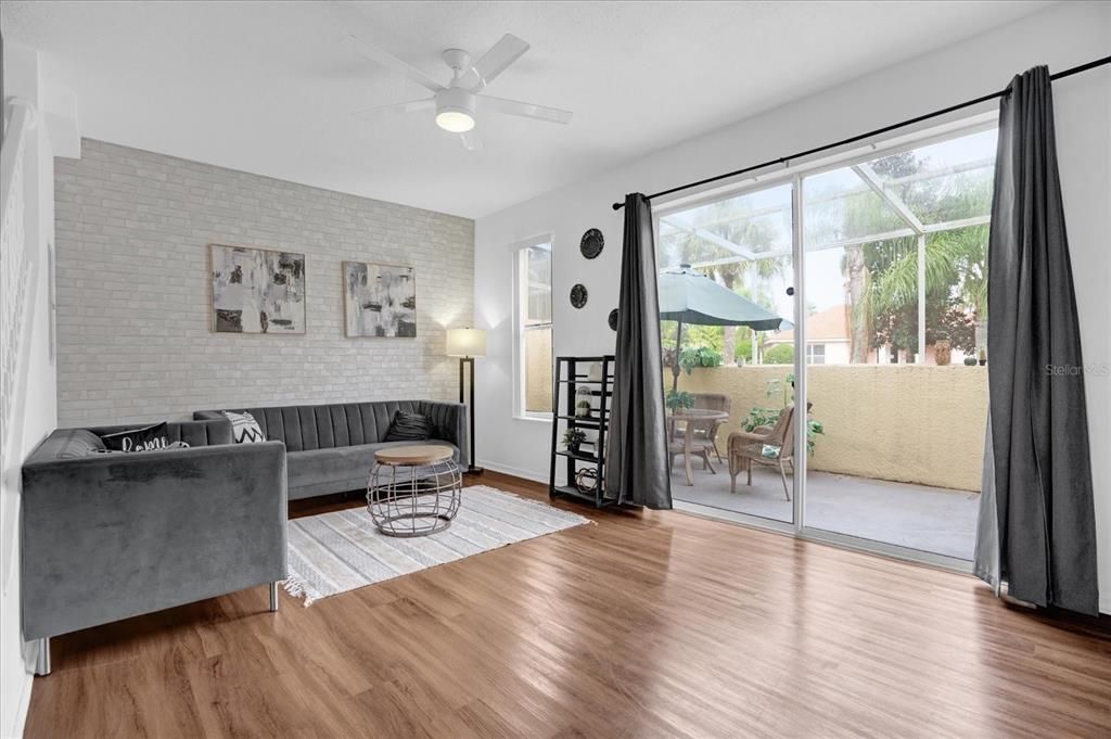 For Rent: $1,900 (3 beds, 2 baths, 1468 Square Feet)