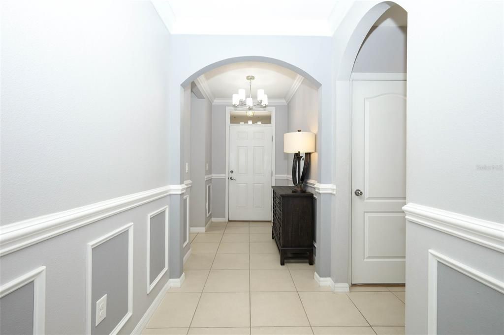 En Venta: $499,000 (4 camas, 2 baños, 2101 Pies cuadrados)