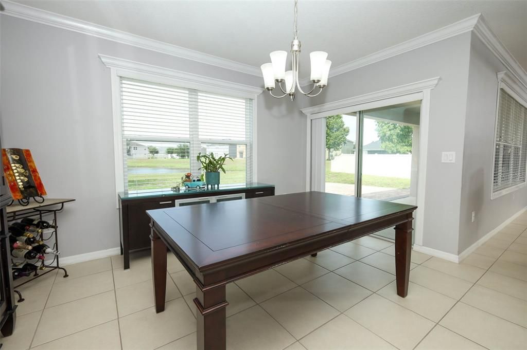 En Venta: $499,000 (4 camas, 2 baños, 2101 Pies cuadrados)