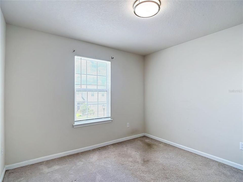 En Venta: $419,900 (4 camas, 2 baños, 2046 Pies cuadrados)