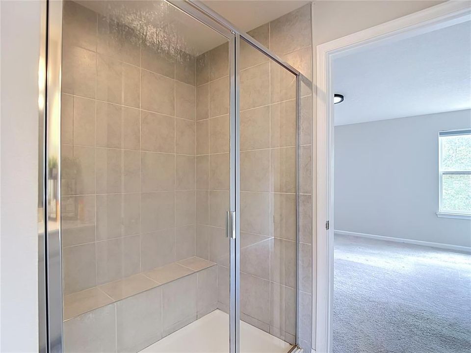 En Venta: $419,900 (4 camas, 2 baños, 2046 Pies cuadrados)