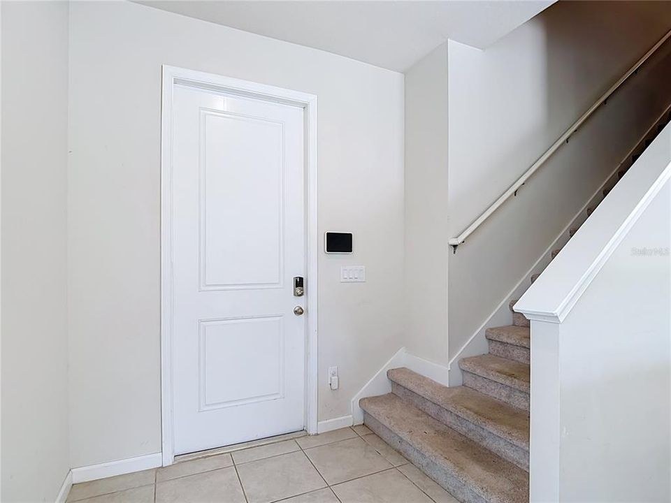 En Venta: $419,900 (4 camas, 2 baños, 2046 Pies cuadrados)