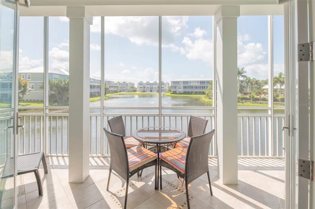 For Sale: $525,000 (3 beds, 3 baths, 2245 Square Feet)