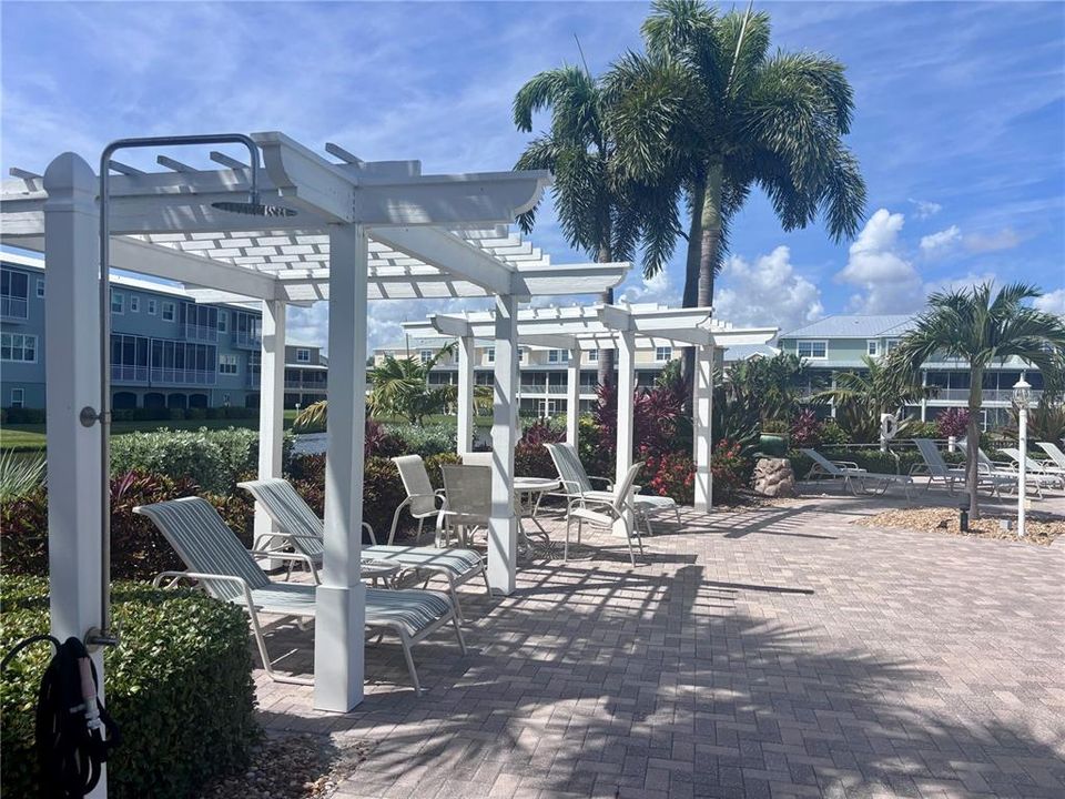 For Sale: $525,000 (3 beds, 3 baths, 2245 Square Feet)