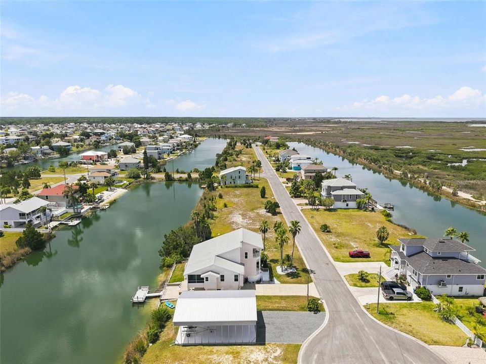 For Sale: $699,000 (3 beds, 2 baths, 2210 Square Feet)