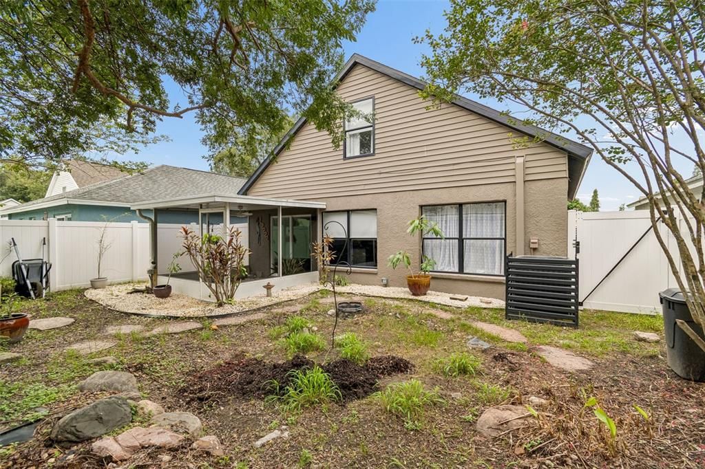 En Venta: $355,000 (3 camas, 2 baños, 1408 Pies cuadrados)