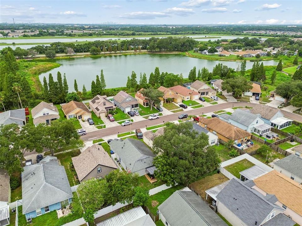 En Venta: $355,000 (3 camas, 2 baños, 1408 Pies cuadrados)