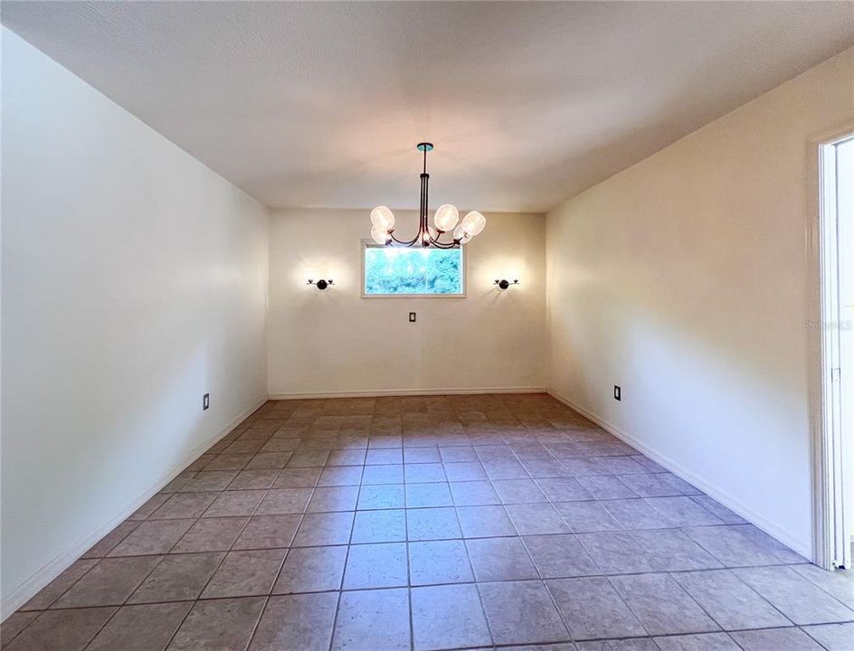 For Sale: $670,000 (3 beds, 2 baths, 2402 Square Feet)
