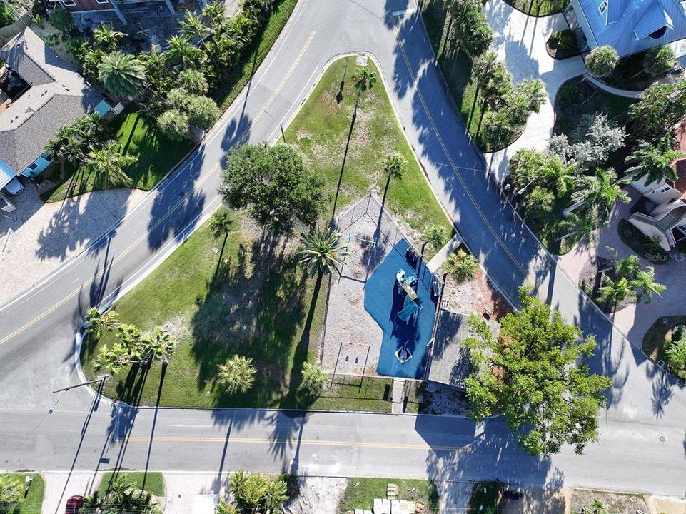 待售: $375,000 (0.15 acres)