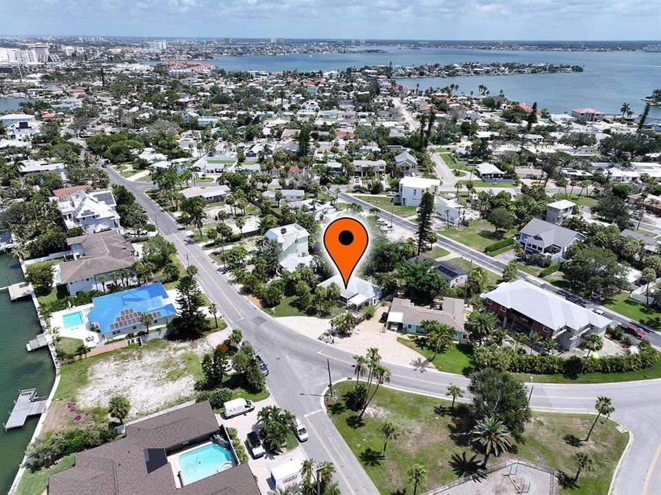 待售: $375,000 (0.15 acres)