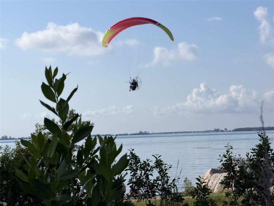 待售: $375,000 (0.15 acres)