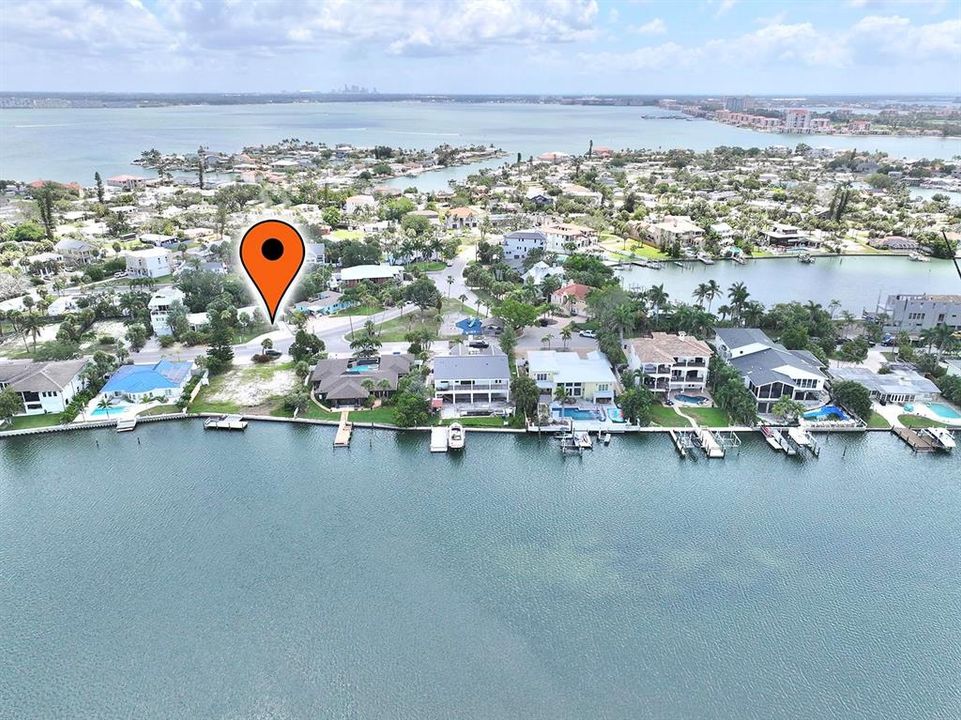 待售: $375,000 (0.15 acres)