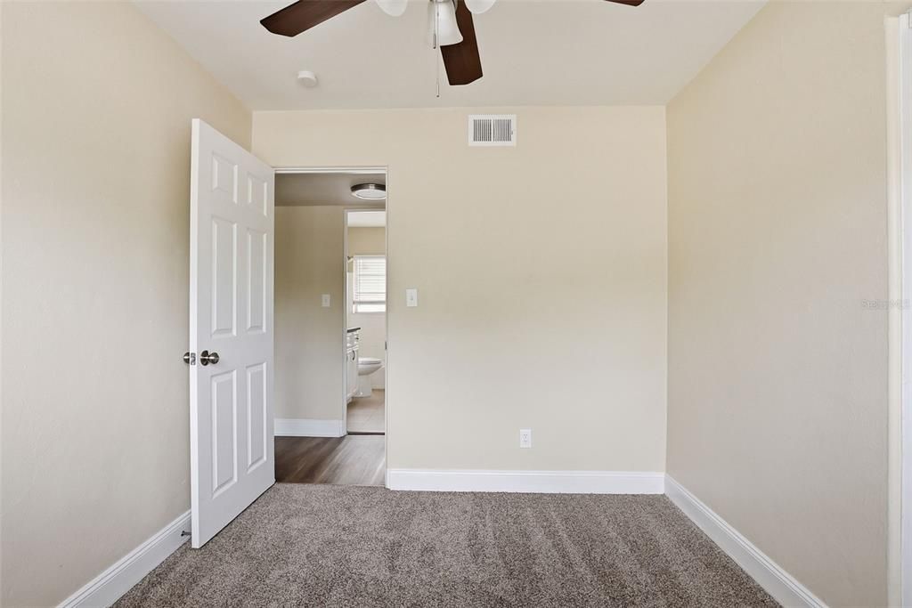 For Sale: $265,100 (3 beds, 2 baths, 1342 Square Feet)