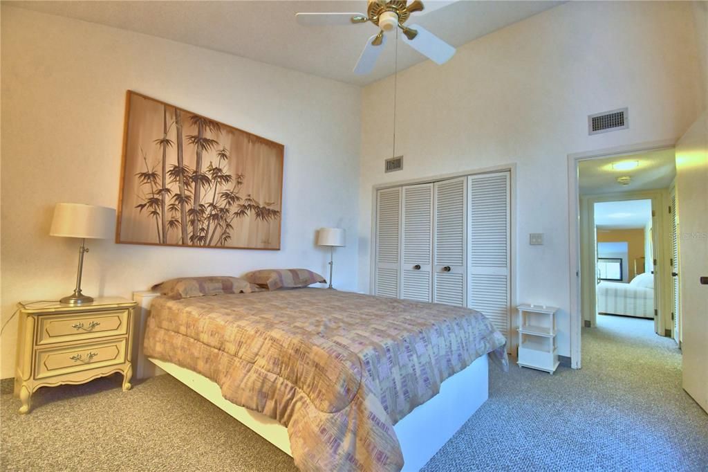 En Venta: $279,500 (2 camas, 2 baños, 2295 Pies cuadrados)