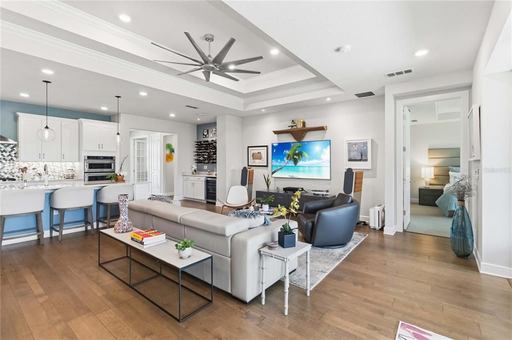 For Sale: $675,000 (2 beds, 2 baths, 2321 Square Feet)