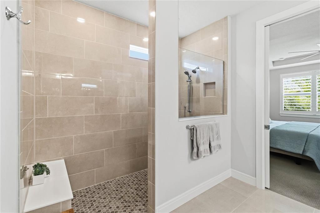 For Sale: $675,000 (2 beds, 2 baths, 2321 Square Feet)