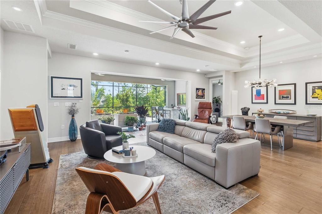 For Sale: $675,000 (2 beds, 2 baths, 2321 Square Feet)