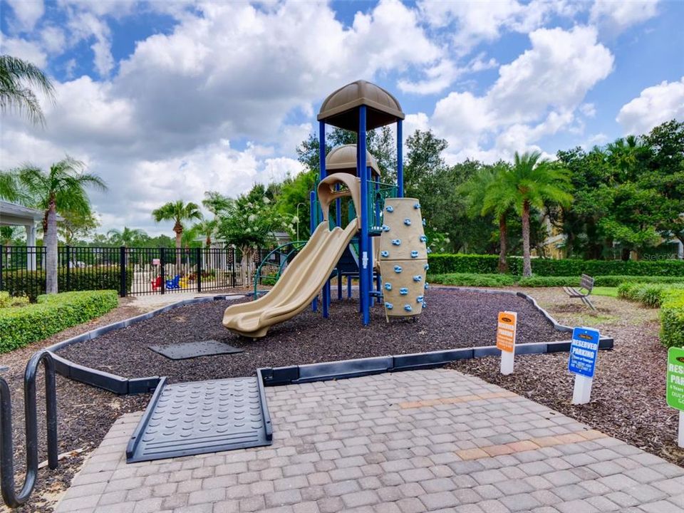 For Sale: $419,900 (3 beds, 2 baths, 1840 Square Feet)