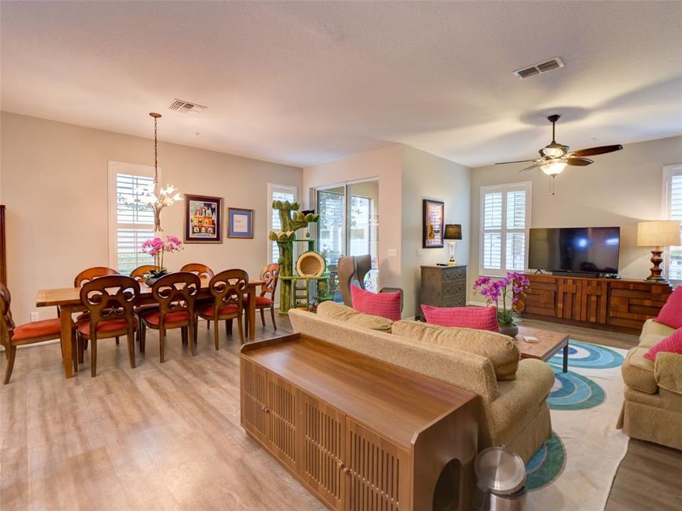 For Sale: $419,900 (3 beds, 2 baths, 1840 Square Feet)