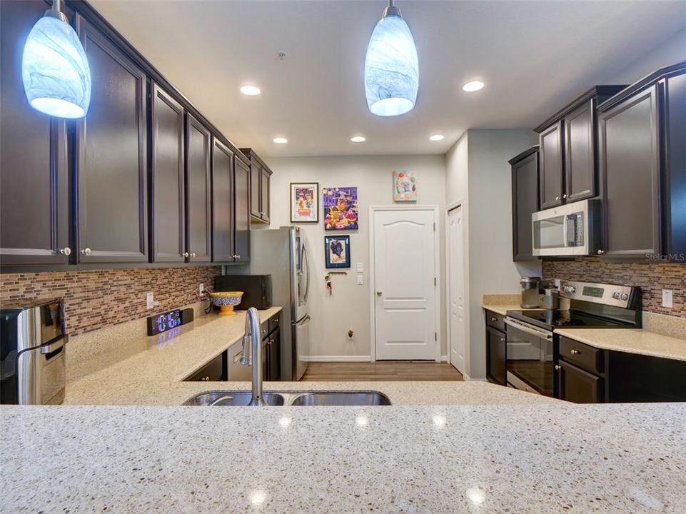 For Sale: $419,900 (3 beds, 2 baths, 1840 Square Feet)