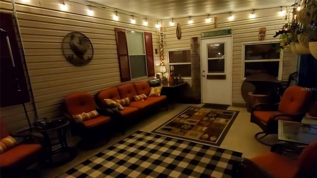 En Venta: $194,500 (2 camas, 2 baños, 1264 Pies cuadrados)