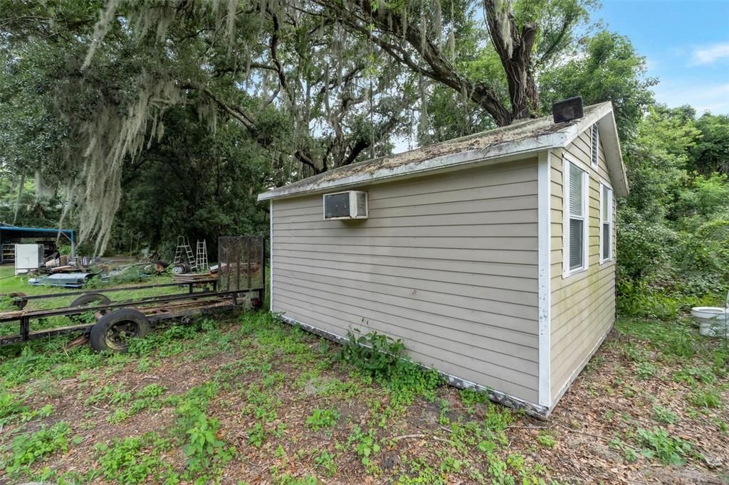 For Sale: $849,000 (3 beds, 2 baths, 2856 Square Feet)