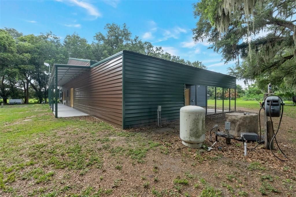 For Sale: $849,000 (3 beds, 2 baths, 2856 Square Feet)